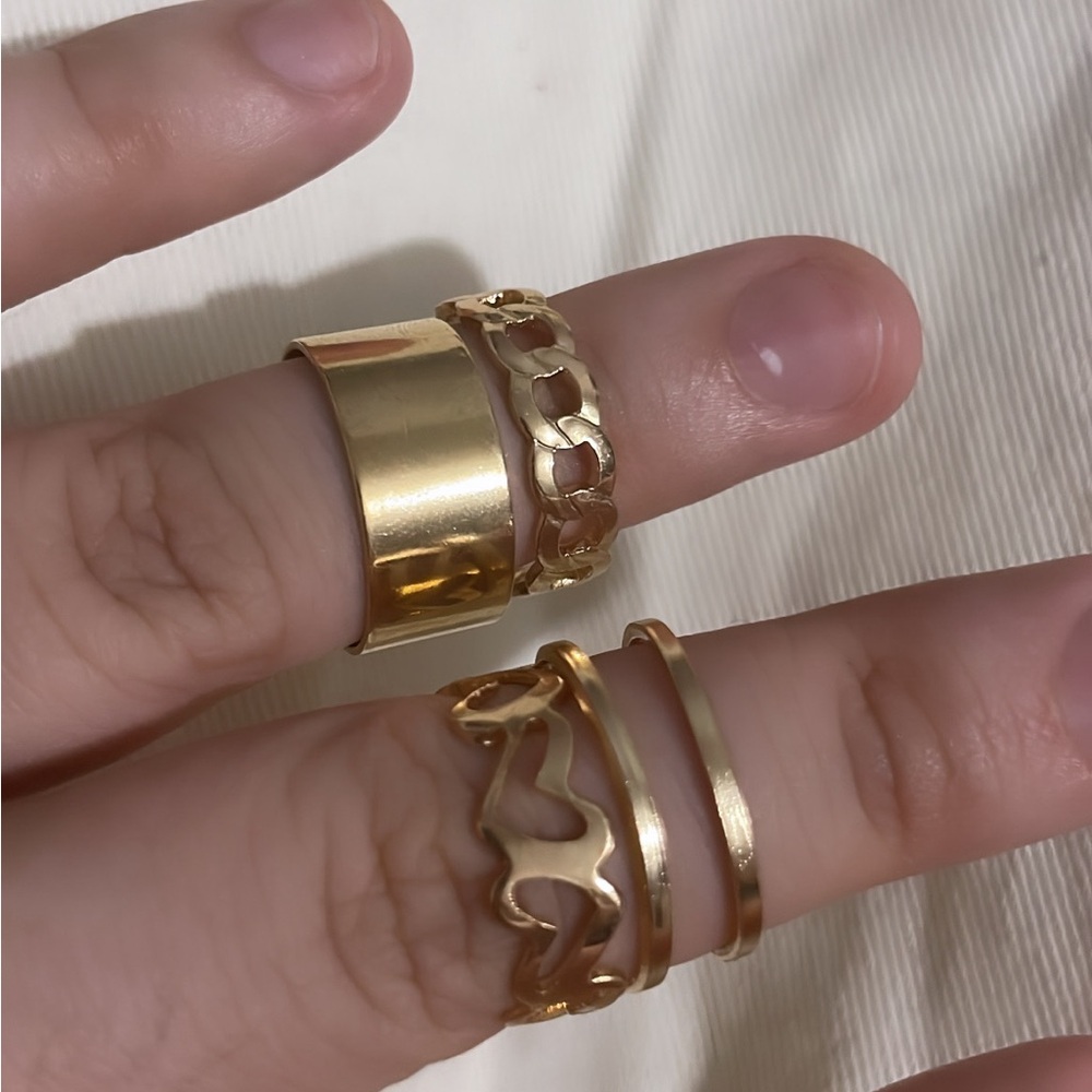 5 adjustable rings & 12 normal rings